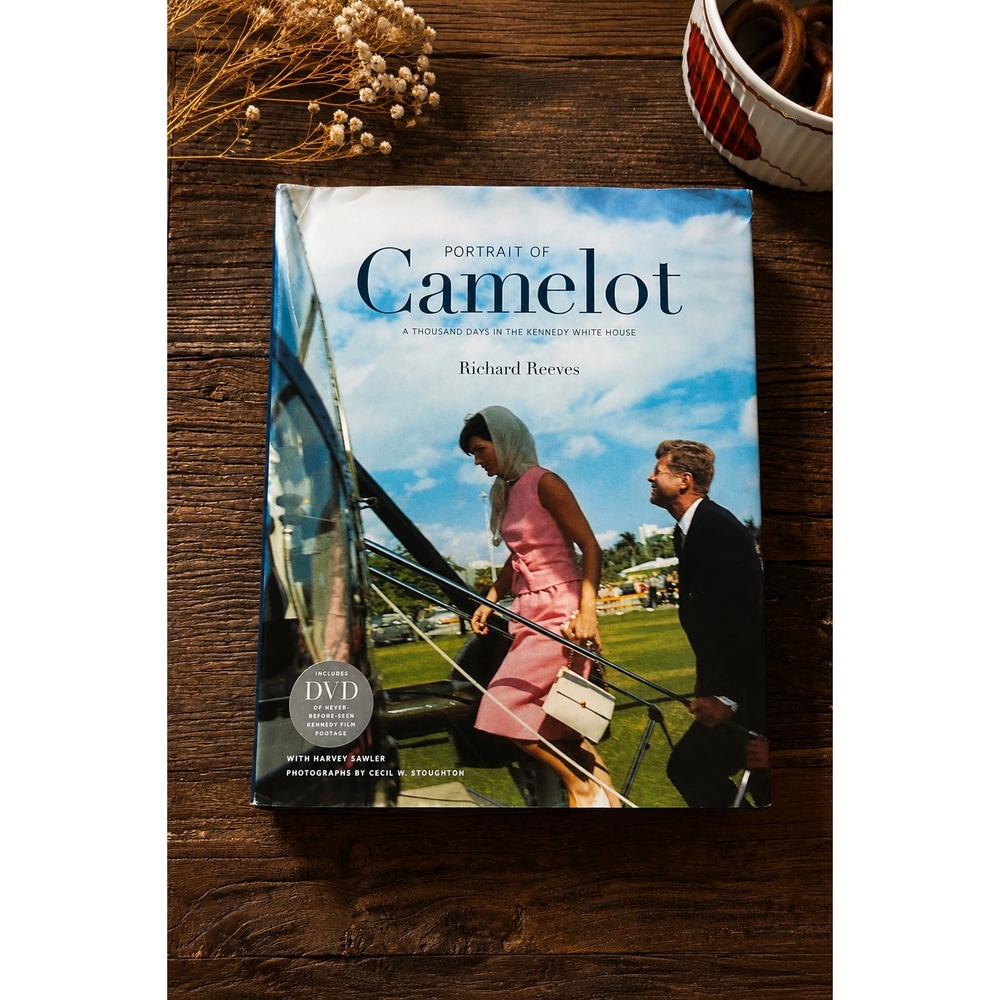 Portrait of Camelot Coffee Table Book JFK Jackie Kennedy Dynasty Illustrated